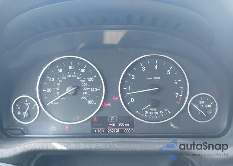 2011 BMW X3 xDrive28I z USA, uszkodzony, nr VIN 5UXWX5C53BL709855